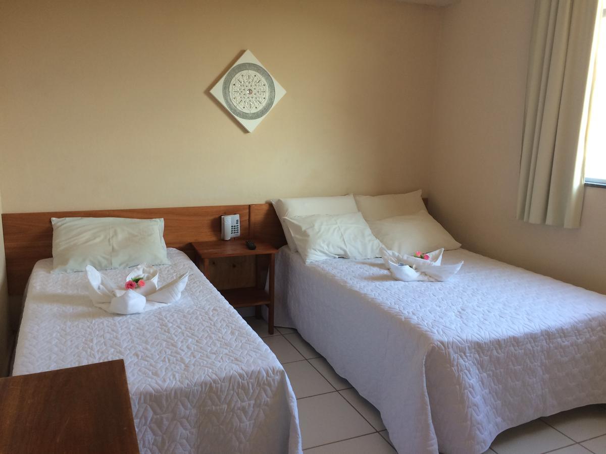 Hotel Vale Verde Santa Maria do Suaçuí Kültér fotó