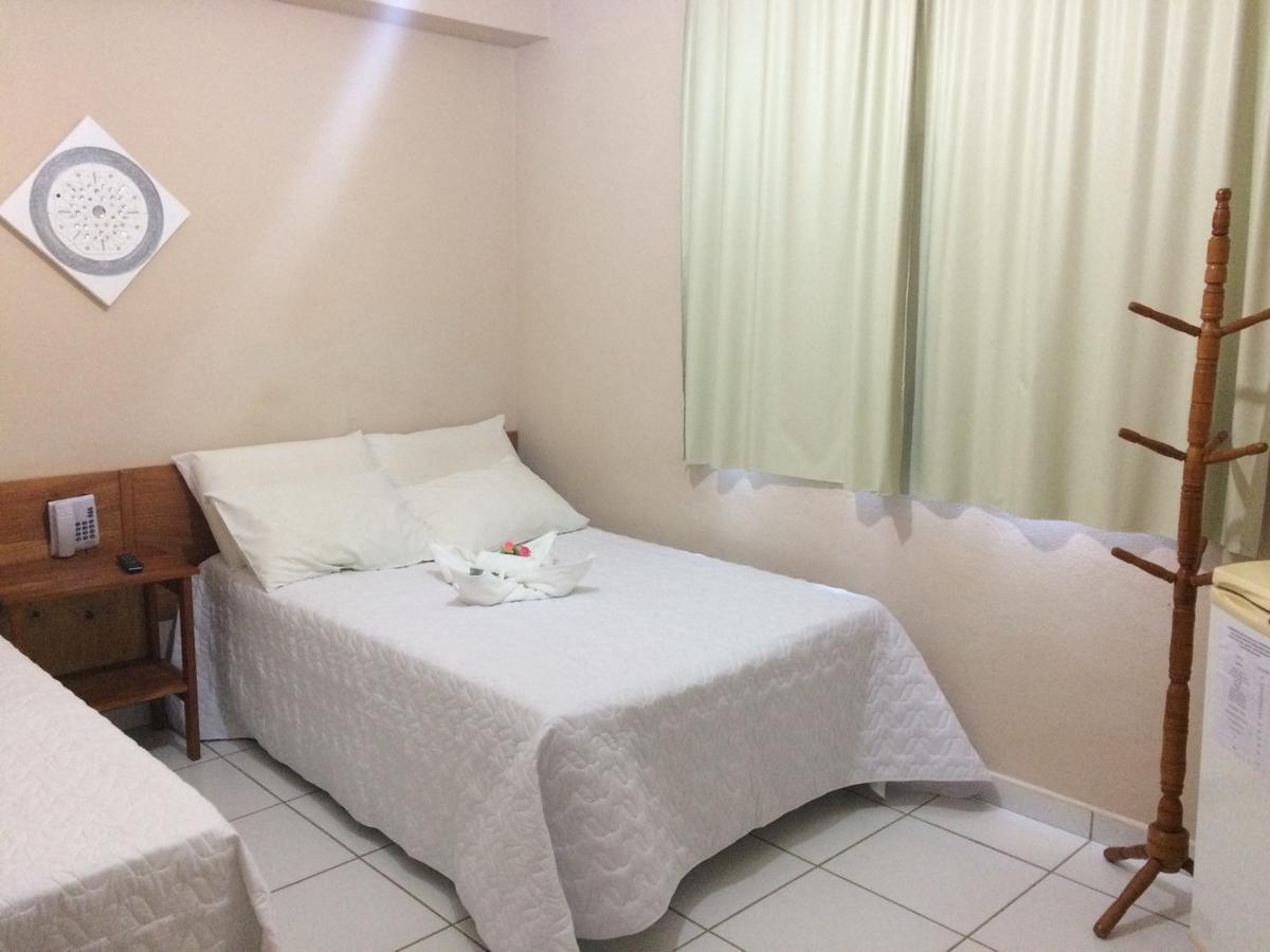 Hotel Vale Verde Santa Maria do Suaçuí Kültér fotó